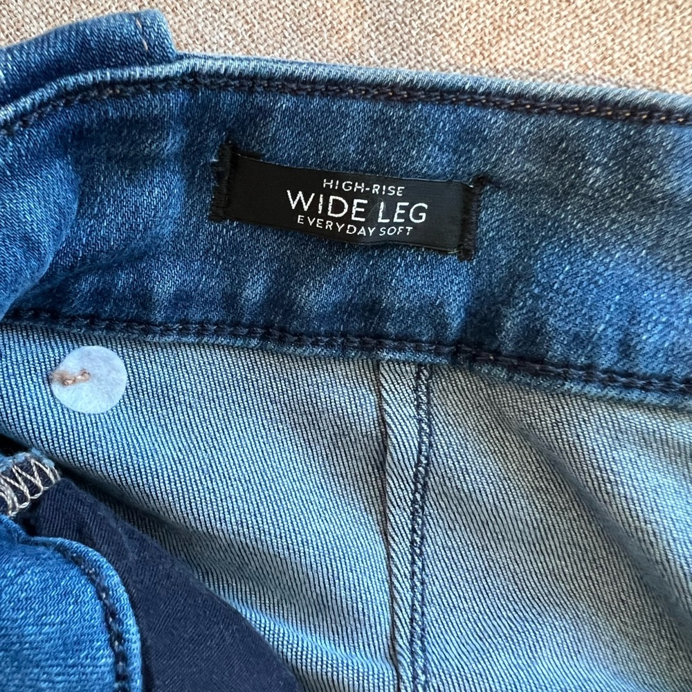 White House Black Market High Rise Blue Jeans - Picture 6 of 8